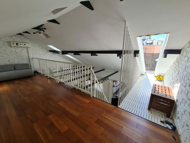 Farrer Road Walkup, Sing Avenue, Farrer Road, 2 Bedrooms, 1,725 sqft, Walk-up Apartment For Rent, by Susan Prior, 500131347 - PropertyGuru.com.sg