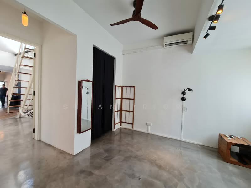 Farrer Road Walkup, Sing Avenue, Farrer Road, 2 Bedrooms, 1,725 sqft, Walk-up Apartment For Rent, by Susan Prior, 500131347 - PropertyGuru.com.sg