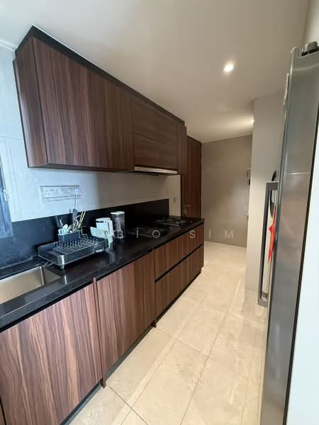 Pullman Residences, 18 Dunearn Road, 4 Bedrooms, 1,281 sqft, Condominium For Rent, by Tobio Sim, 500131349 - Kitchen - PropertyGuru.com.sg