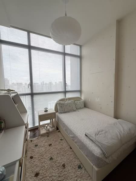 Pullman Residences, 18 Dunearn Road, 4 Bedrooms, 1,281 sqft, Condominium For Rent, by Tobio Sim, 500131349 - Bedroom - PropertyGuru.com.sg