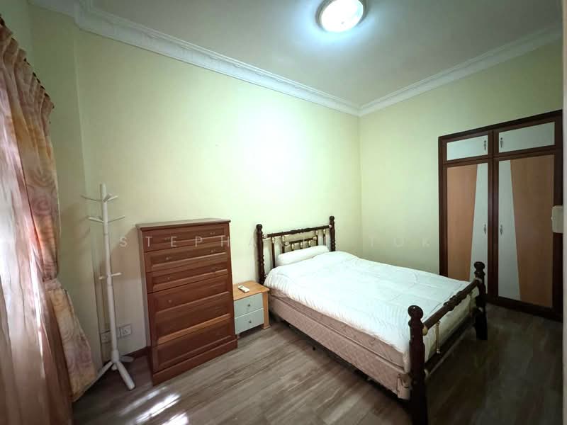 Charming one storey house Ideal for Rebuild, 1km to Tao Nan, 1km to Tao Nan, Rebuild or A&A, No West Sun, 3 Bedrooms, 1,500 sqft, Terraced House For Sale, by Stephanie Tok, 500131355 - Bedroom - PropertyGuru.com.sg