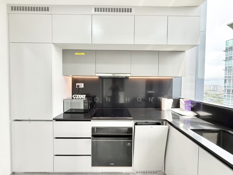 One Meyer, 1 Meyer Place, 3 Bedrooms, 1,033 sqft, Condominium For Rent, by Aaron Hong, 500131362 - Kitchen - PropertyGuru.com.sg