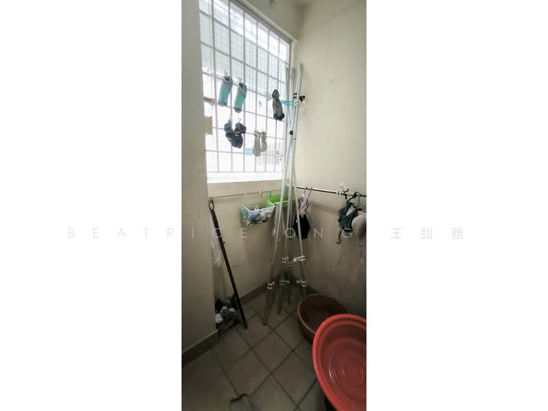 Yishun Sapphire, 40 Canberra Drive, 3 Bedrooms, 1,163 sqft, Condominium For Sale, by Beatrice Ong 王甜雅, 500131377 - Balcony - PropertyGuru.com.sg