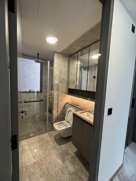 The Landmark, 173 Chin Swee Road, 3 Bedrooms, 1,141 sqft, Condominium For Rent, by Jet Lee, 500131379 - Bathroom - PropertyGuru.com.sg