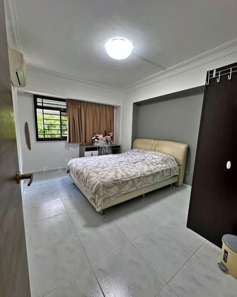 469 Choa Chu Kang Avenue 3, 469 Choa Chu Kang Avenue 3, 3 Bedrooms, 1,301 sqft, HDB Flat For Sale, by Mohamad Faizal Bin Hanafi, 500131388 - Bedroom - PropertyGuru.com.sg