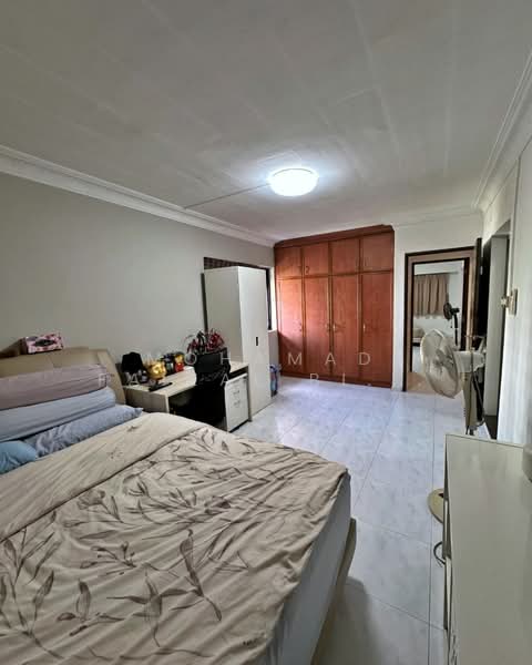 469 Choa Chu Kang Avenue 3, 469 Choa Chu Kang Avenue 3, 3 Bedrooms, 1,301 sqft, HDB Flat For Sale, by Mohamad Faizal Bin Hanafi, 500131388 - Bedroom - PropertyGuru.com.sg