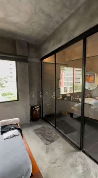 Little India/ Rochor/ Farrer Park Hipster Loft, Rangoon Road, 3 Bedrooms, 1,890 sqft, Walk-up Apartment For Rent, by Susan Prior, 500131393 - Bathroom - PropertyGuru.com.sg