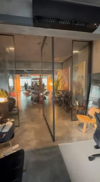 Little India/ Rochor/ Farrer Park Hipster Loft, Rangoon Road, 3 Bedrooms, 1,890 sqft, Walk-up Apartment For Rent, by Susan Prior, 500131393 - PropertyGuru.com.sg