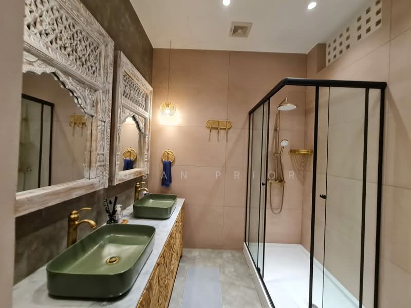 Orchard Stunning Entertainment Shophouse, Hoot Kiam Road, River Valley Road, 3 Bedrooms, 3,100 sqft, Conservation House For Sale, by Susan Prior, 500131394 - PropertyGuru.com.sg