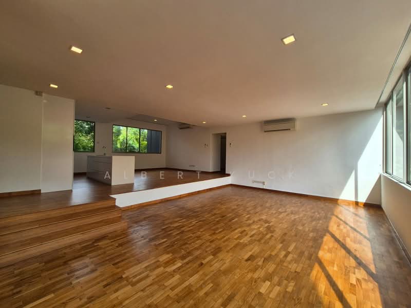 Nassim Regency, 37 Nassim Road, 3 Bedrooms, 2,024 sqft, Apartment For Rent, by Albert Kuck, 500131404 - Living Room - PropertyGuru.com.sg