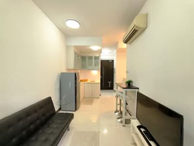 For Rent - Tyrwhitt 139