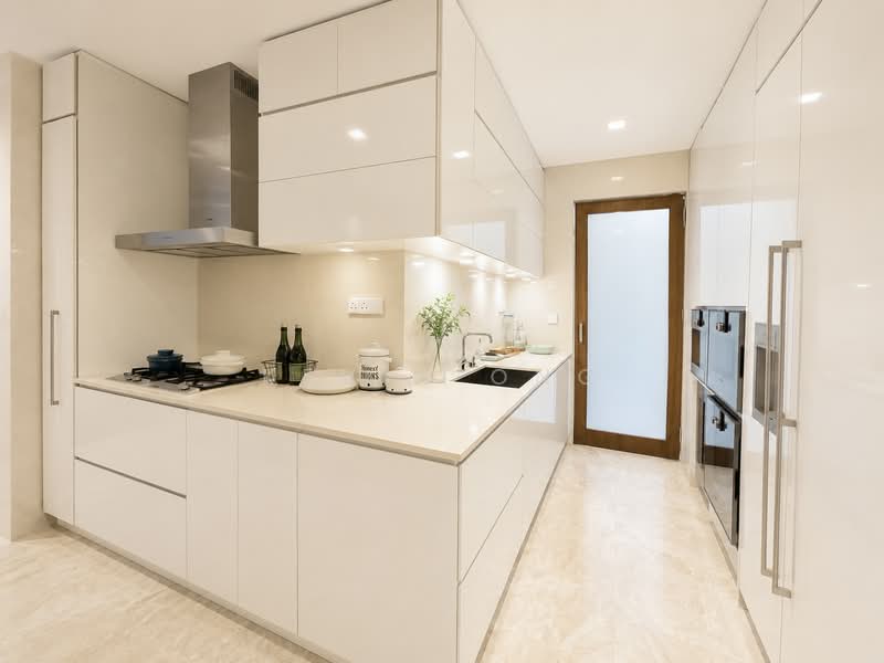 Skyline @ Orchard Boulevard, 23 Angullia Park, 3 Bedrooms, 2,067 sqft, Condominium For Sale, by Kevin Ong, 500131412 - Kitchen - PropertyGuru.com.sg
