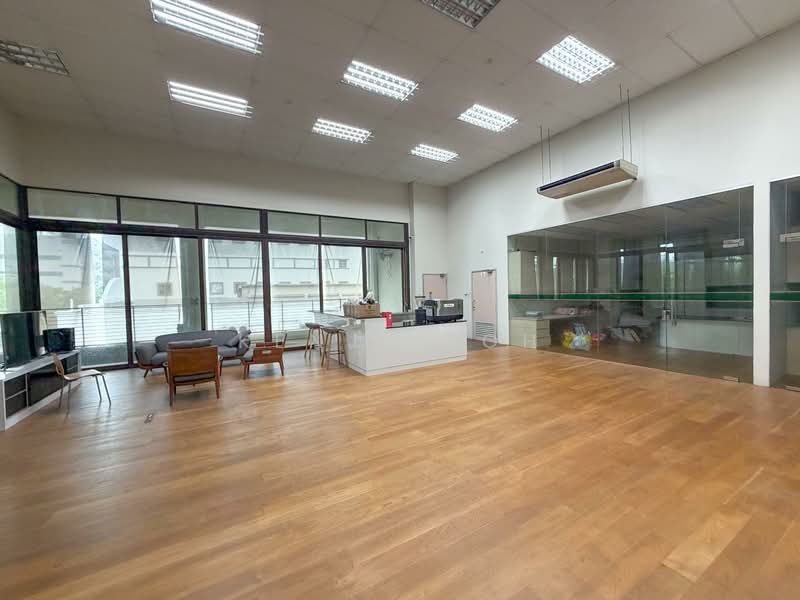 Senoko South Road, , 3,175 sqft, Factory / Workshop (B2) For Sale, by Kenji Goh, 500131416 - Living Room - CommercialGuru.com.sg