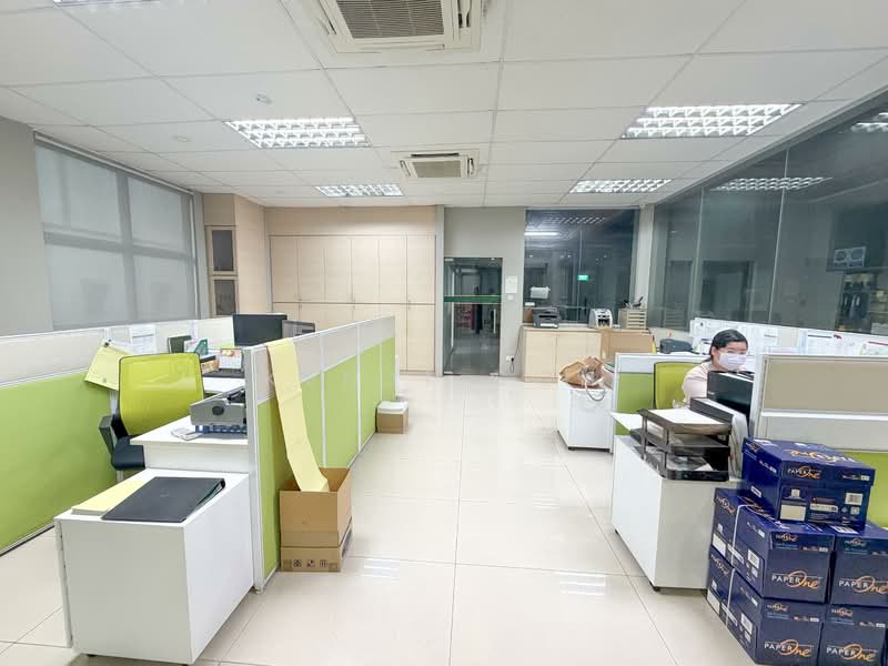 Senoko South Road, , 3,175 sqft, Factory / Workshop (B2) For Sale, by Kenji Goh, 500131416 - Interior - CommercialGuru.com.sg