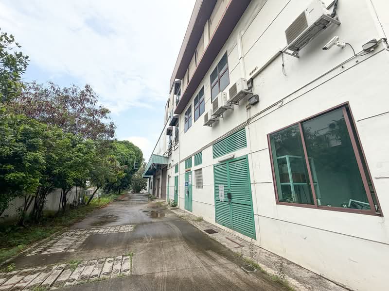 Senoko South Road, , 3,175 sqft, Factory / Workshop (B2) For Sale, by Kenji Goh, 500131416 - Exterior - CommercialGuru.com.sg