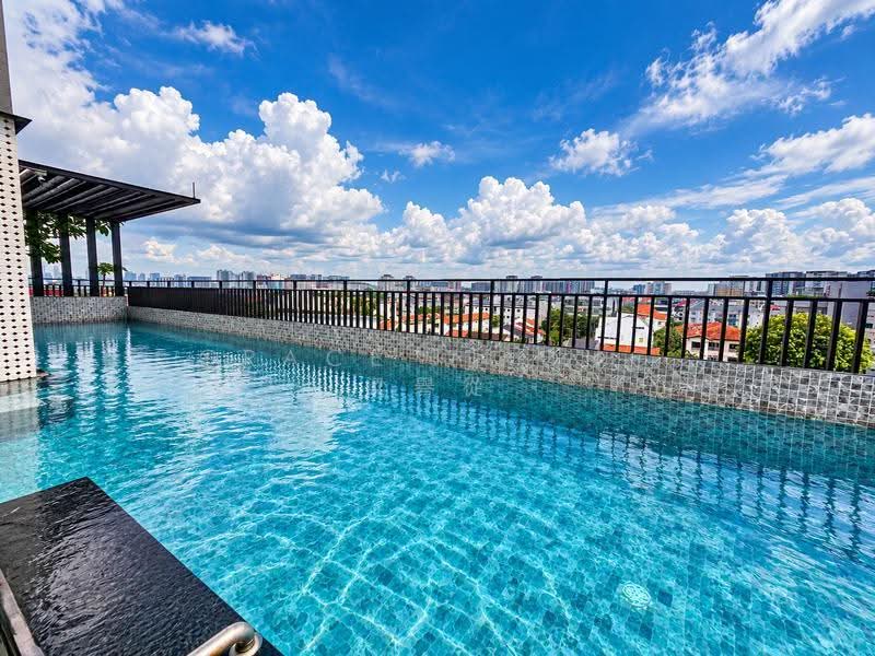 The Ramford, 6 Rambai Road, East Coast / Marine Parade, 3 Bedrooms, 1,044 sqft, Apartment For Sale, by Grace LIONG 梁礜從, 500131424 - Pool - PropertyGuru.com.sg