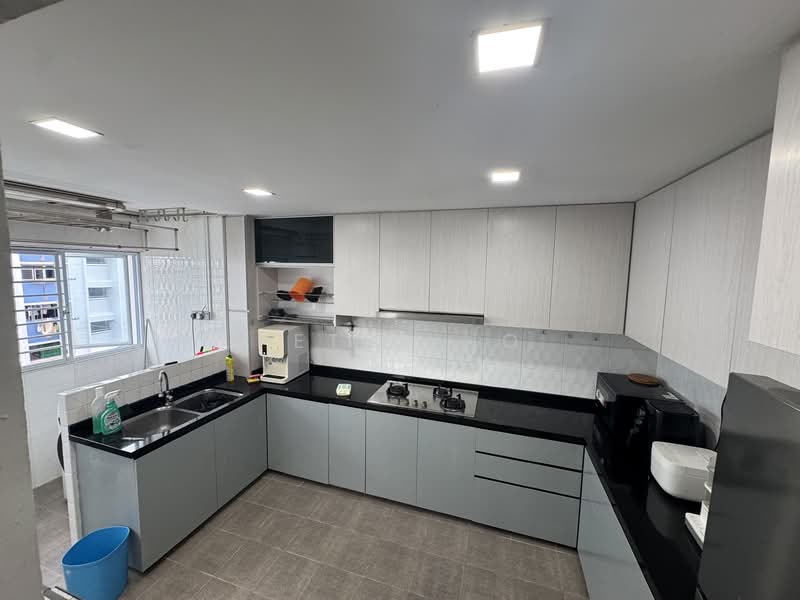 121 Serangoon North Avenue 1, 121 Serangoon North Avenue 1, 3 Bedrooms, 1,302 sqft, HDB Flat For Rent, by PETER HO, 500131425 - PropertyGuru.com.sg