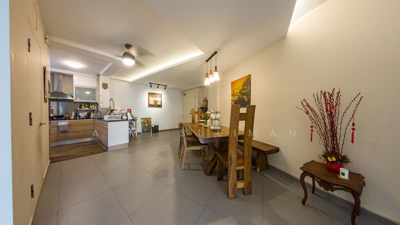 474 Segar Road, 474 Segar Road, 4 Bedrooms, 1,377 sqft, HDB Flat For Sale, by Azmi Suliman, 500131428 - Dining - PropertyGuru.com.sg