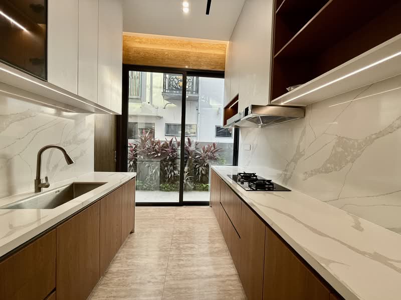 ⭐⭐LANDED7772 @ BRAND NEW DETACHED AT FRANKEL, Frankel Avenue near Kembangan MRT, 6 Bedrooms, 11,200 sqft, Detached House For Sale, by Alvin Oh, 500131430 - Kitchen - PropertyGuru.com.sg