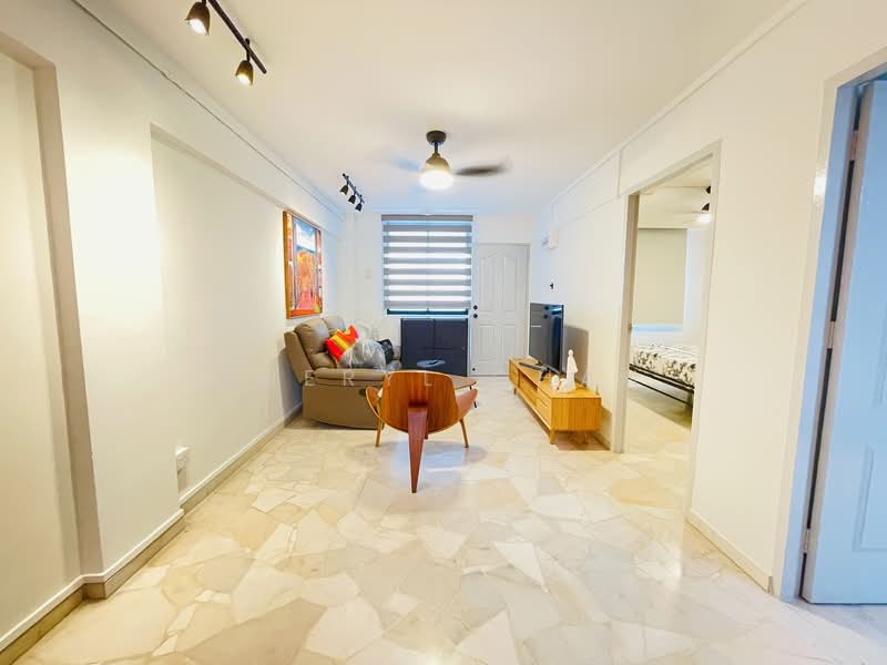 174 Lorong 1 Toa Payoh, 174 Lorong 1 Toa Payoh, 2 Bedrooms, 700 sqft, HDB Flat For Rent, by Sheryl Chan, 500131440 - Living Room - PropertyGuru.com.sg