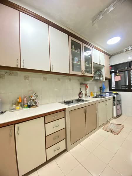 460 Clementi Avenue 3, 460 Clementi Avenue 3, Room Rental, 100 sqft, HDB Flat For Rent, by Stella Kuek, 500131445 - Kitchen - PropertyGuru.com.sg