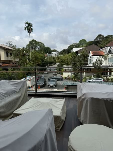 Villas @ Greenbank Park, 50 Greenbank Park, 5 Bedrooms, 3,132 sqft, Semi-Detached House For Sale, by Nora Omar, 500131451 - Exterior - PropertyGuru.com.sg