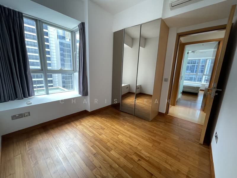 The Clift, 21 McCallum Street, 2 Bedrooms, 775 sqft, Apartment For Sale, by Charis Seah, 500131459 - Bedroom - PropertyGuru.com.sg