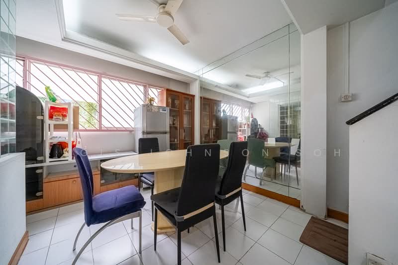 114 Bedok Reservoir Road, 114 Bedok Reservoir Road, 3 Bedrooms, 1,593 sqft, HDB Flat For Sale, by Regis Johnson Soh, 500131475 - Dining Room - PropertyGuru.com.sg
