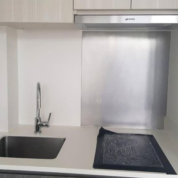 Gem Residences, , 2 Bedrooms, 570 sqft, Condominium For Sale, by Malcolm Toh, 500131486 - Kitchen - PropertyGuru.com.sg