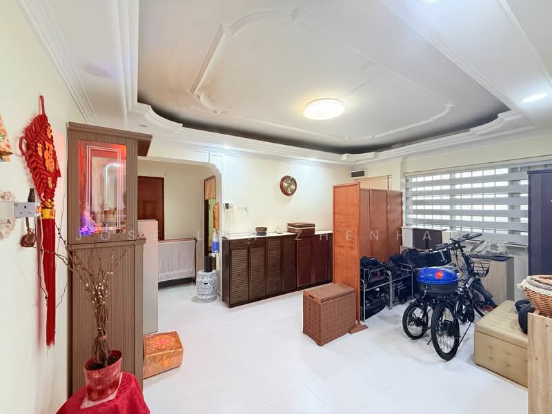 352 Choa Chu Kang Central, 352 Choa Chu Kang Central, 3 Bedrooms, 1,119 sqft, HDB Flat For Sale, by Jose Loh Zhenhao, 500131488 - Living Room - PropertyGuru.com.sg