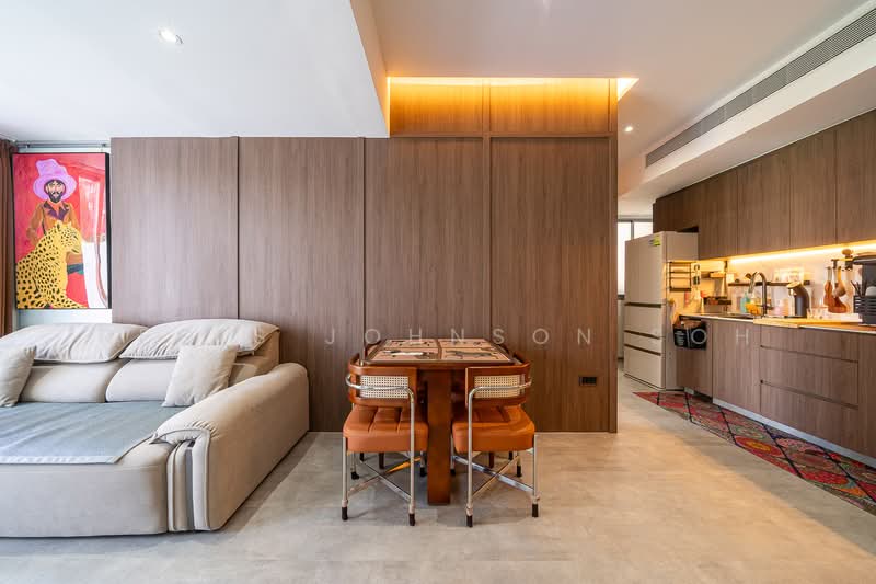 Starlight Suites, 11 River Valley Close, 2 Bedrooms, 1,163 sqft, Condominium For Sale, by Regis Johnson Soh, 500131497 - Living Room - PropertyGuru.com.sg