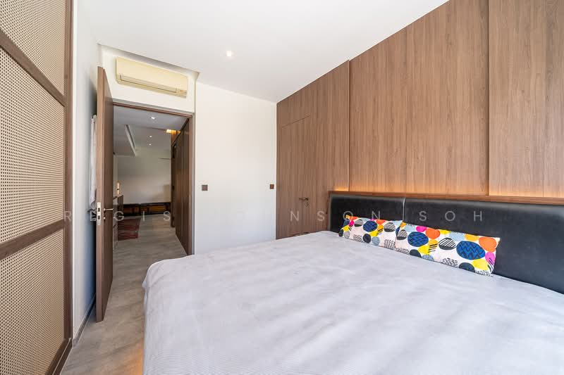 Starlight Suites, 11 River Valley Close, 2 Bedrooms, 1,163 sqft, Condominium For Sale, by Regis Johnson Soh, 500131497 - Bedroom - PropertyGuru.com.sg