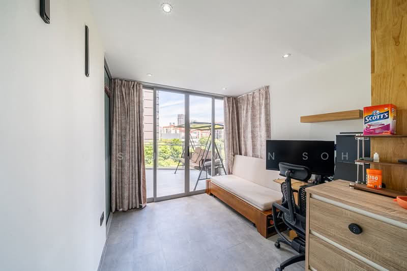 Starlight Suites, 11 River Valley Close, 2 Bedrooms, 1,163 sqft, Condominium For Sale, by Regis Johnson Soh, 500131497 - Balcony - PropertyGuru.com.sg