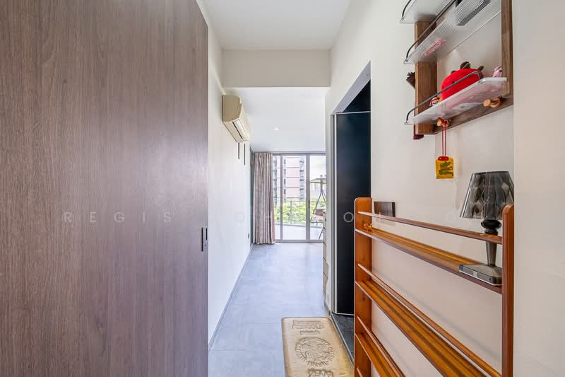 Starlight Suites, 11 River Valley Close, 2 Bedrooms, 1,163 sqft, Condominium For Sale, by Regis Johnson Soh, 500131497 - Corridor - PropertyGuru.com.sg