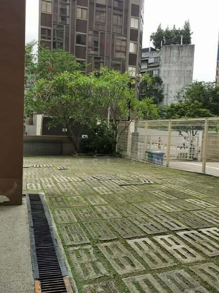 Prime, fully-furnished studio/apartment minutes from Orchard MRT, , Room Rental, 200 sqft, Apartment For Rent, by Joyce Sim, 500131498 - Exterior - PropertyGuru.com.sg