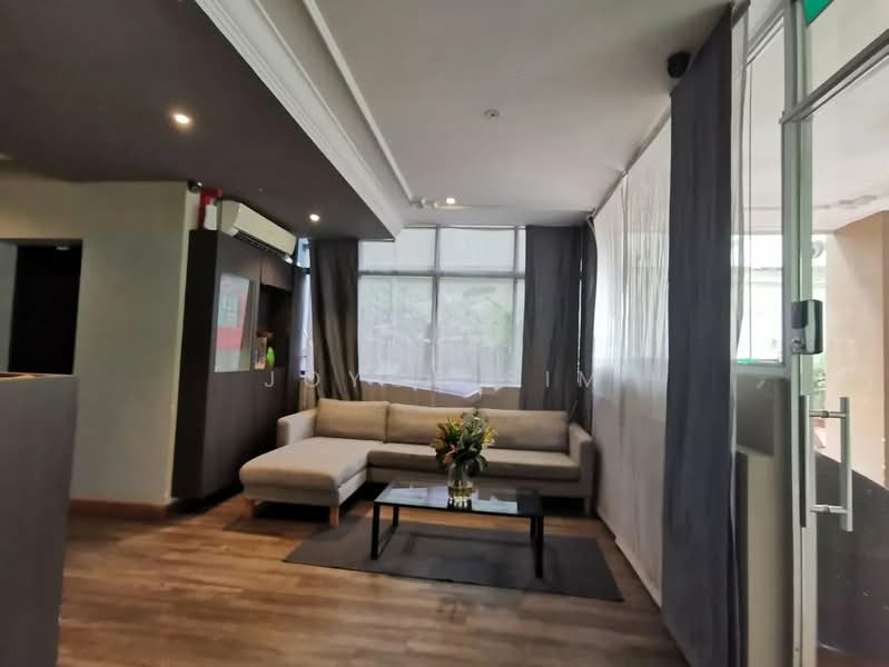 Prime, fully-furnished studio/apartment minutes from Orchard MRT, , Room Rental, 200 sqft, Apartment For Rent, by Joyce Sim, 500131498 - Living Room - PropertyGuru.com.sg