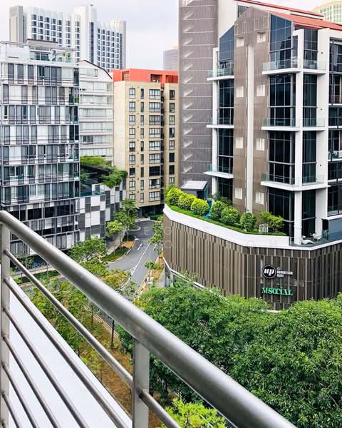 Watermark Robertson Quay, 1 Rodyk Street, 2 Bedrooms, 915 sqft, Apartment For Sale, by Regis Johnson Soh, 500131509 - PropertyGuru.com.sg