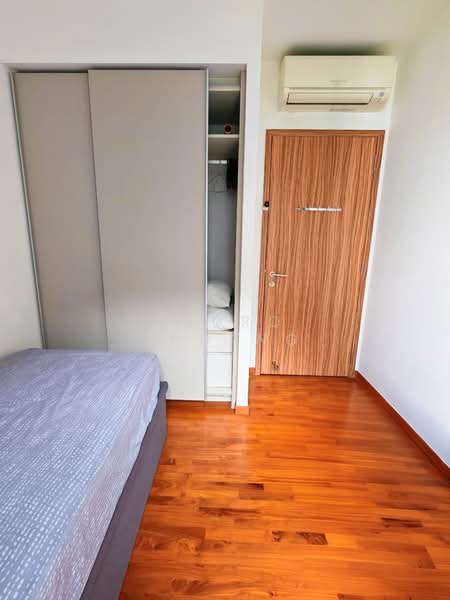 FLO Residence, Punggol Field Walk, Room Rental, 100 sqft, Condominium For Rent, by Pedro Chuang, 500131510 - Bedroom - PropertyGuru.com.sg