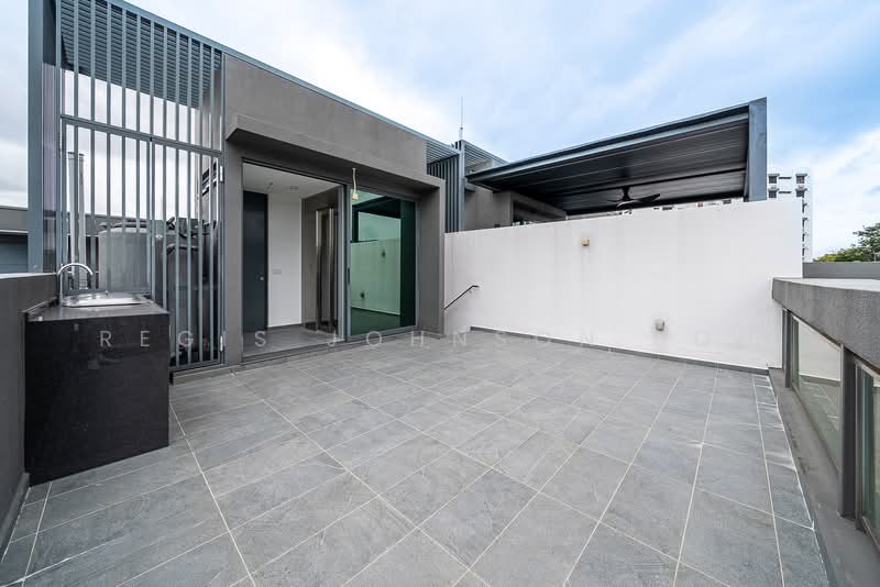 Belgravia Green, Belgravia Drive, 5 Bedrooms, 3,638 sqft, Corner Terrace For Sale, by Regis Johnson Soh, 500131516 - Exterior - PropertyGuru.com.sg