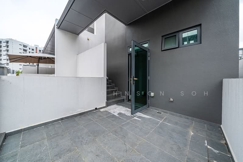 Belgravia Green, Belgravia Drive, 5 Bedrooms, 3,638 sqft, Corner Terrace For Sale, by Regis Johnson Soh, 500131516 - Exterior - PropertyGuru.com.sg