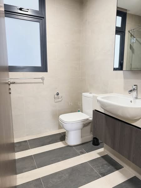 Parc Riviera, 101 West Coast Vale, Room Rental, 150 sqft, Condominium For Rent, by Kim Zhuang, 500131518 - Bathroom - PropertyGuru.com.sg