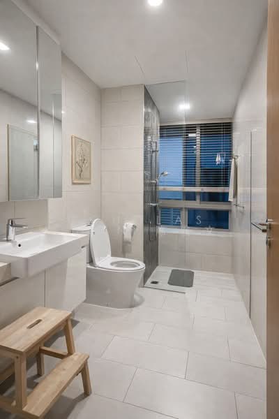 The Seafront on Meyer, 55 Meyer Road, 3 Bedrooms, 1,615 sqft, Condominium For Rent, by Douglas Chen 陈俊文, 500131519 - Bathroom - PropertyGuru.com.sg
