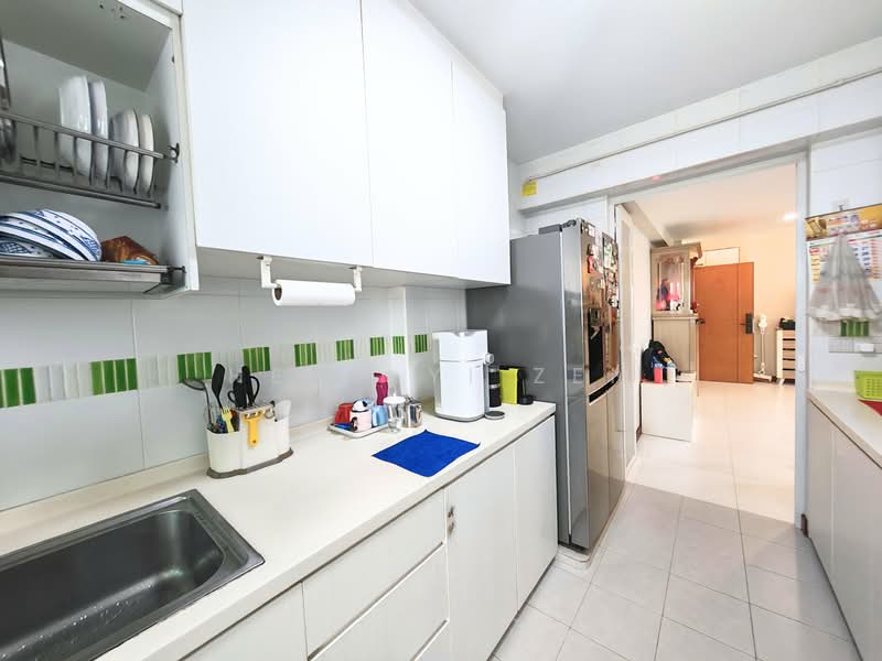 331B Anchorvale Street, 331B Anchorvale Street, 4 Bedrooms, 1,206 sqft, HDB Flat For Sale, by Heng Yi Zen, 500131524 - Kitchen - PropertyGuru.com.sg