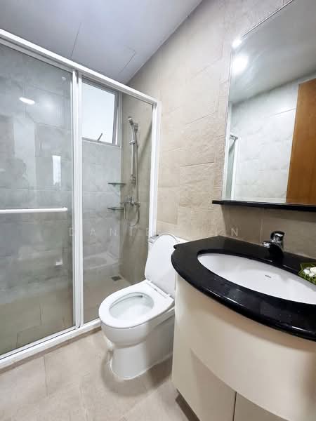 The Dew, 30 Bukit Batok St 21, 3 Bedrooms, 1,206 sqft, Executive Condominium For Sale, by Daniel Lin, 500131530 - Bathroom - PropertyGuru.com.sg