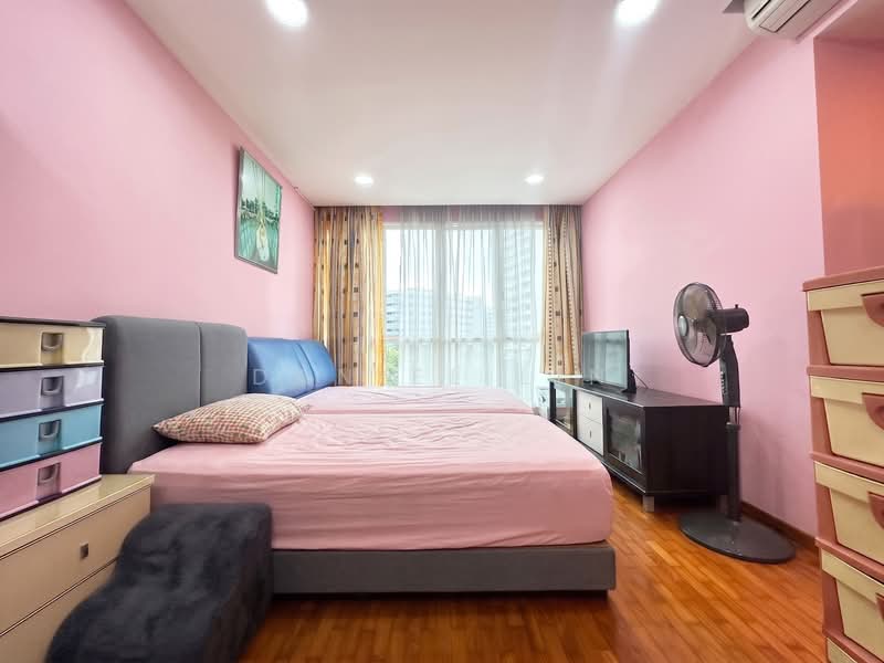 The Dew, 30 Bukit Batok St 21, 3 Bedrooms, 1,206 sqft, Executive Condominium For Sale, by Daniel Lin, 500131530 - Bedroom - PropertyGuru.com.sg