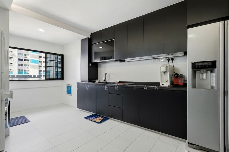 332 Jurong East Avenue 1, 332 Jurong East Avenue 1, 3 Bedrooms, 1,442 sqft, HDB Flat For Sale, by Xavier Tan, 500131534 - Kitchen - PropertyGuru.com.sg