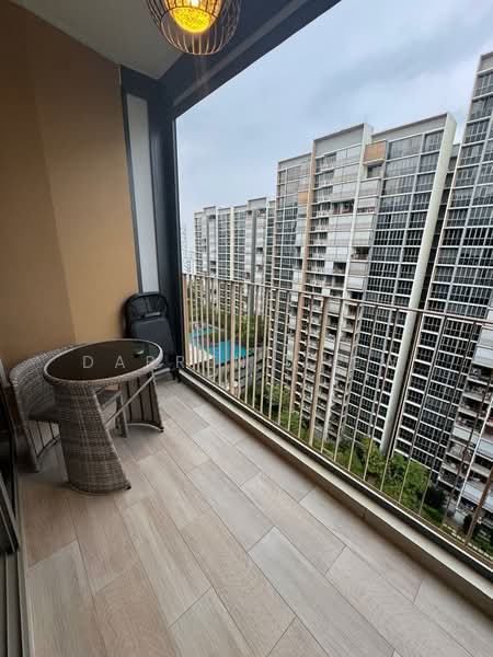 Sol Acres, 16 Choa Chu Kang Grove, 2 Bedrooms, 710 sqft, Executive Condominium For Rent, by Darren Khew, 500131539 - Balcony - PropertyGuru.com.sg