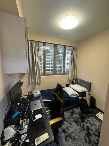 Sol Acres, 16 Choa Chu Kang Grove, 2 Bedrooms, 710 sqft, Executive Condominium For Rent, by Darren Khew, 500131539 - Bedroom - PropertyGuru.com.sg