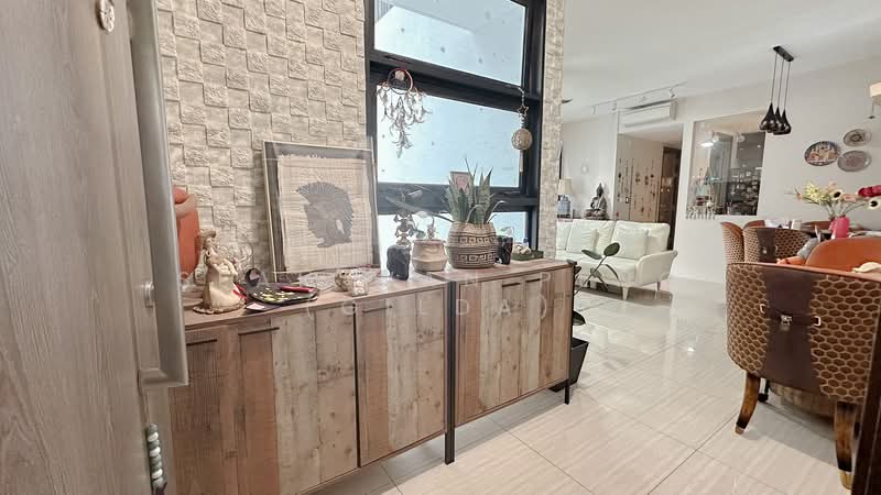 For Sale - Lush Acres
