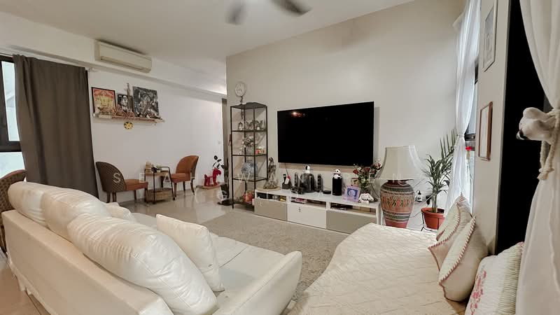 Lush Acres, Sengkang West Way/Fernvale, 3 Bedrooms, 1,130 sqft, Executive Condominium For Sale, by Seah Wan Peng (Gilda), 500131540 - Living Room - PropertyGuru.com.sg